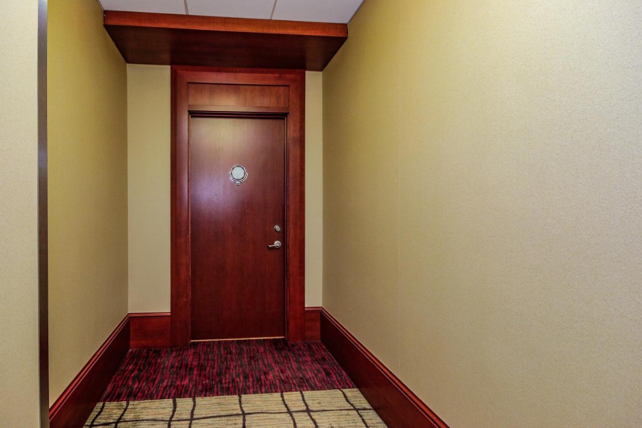 Chase Penthouse At 39 West Baltimore Inner Harbor Convention Center Free Indoor Parking One And Two Bedrooms Eksteriør billede