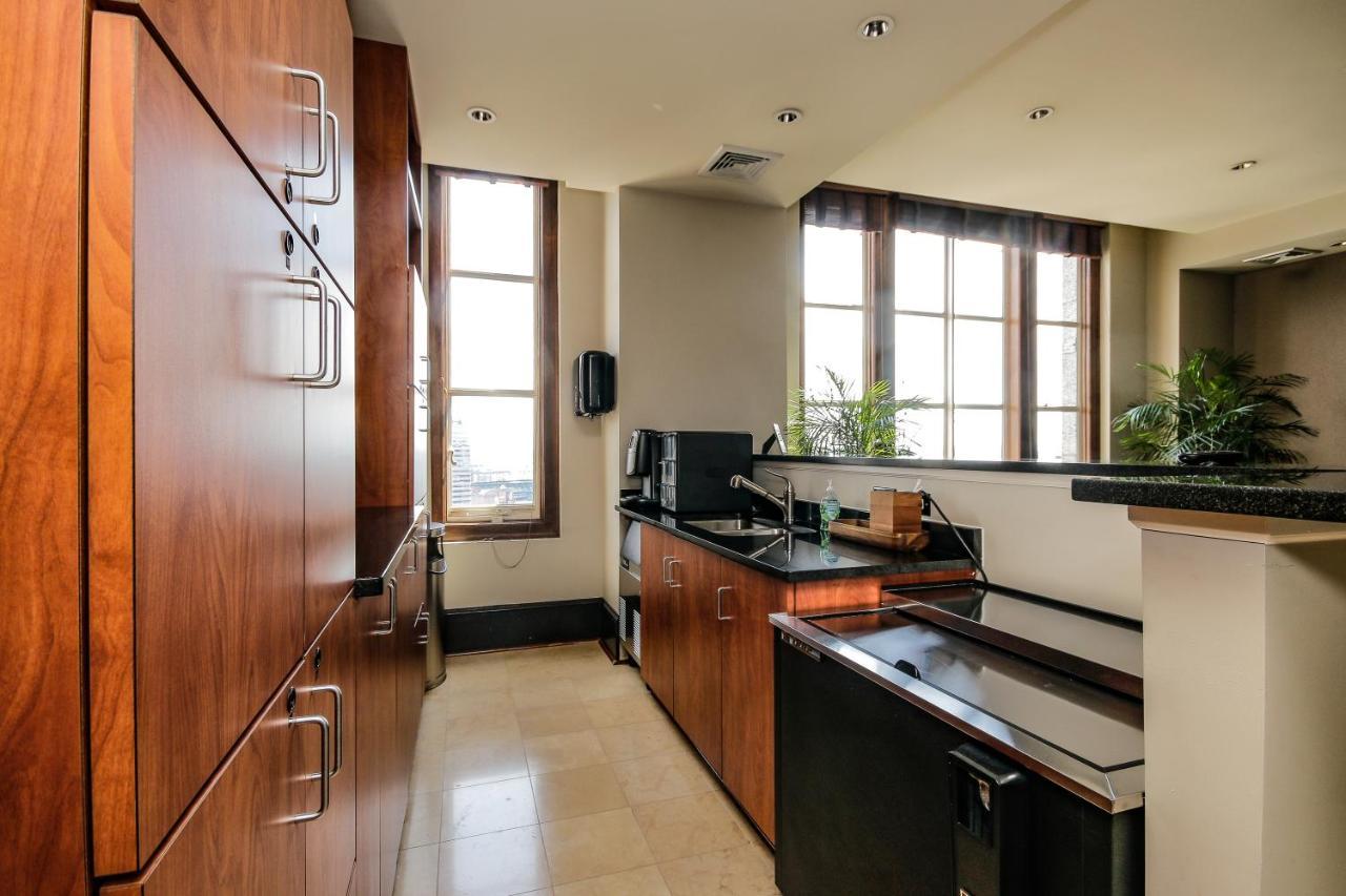 Chase Penthouse At 39 West Baltimore Inner Harbor Convention Center Free Indoor Parking One And Two Bedrooms Eksteriør billede