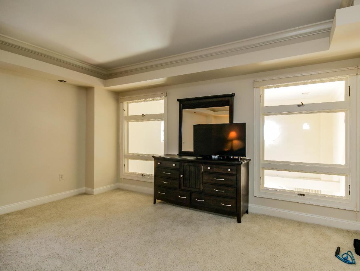 Chase Penthouse At 39 West Baltimore Inner Harbor Convention Center Free Indoor Parking One And Two Bedrooms Eksteriør billede