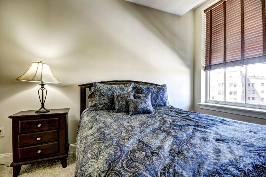 Chase Penthouse At 39 West Baltimore Inner Harbor Convention Center Free Indoor Parking One And Two Bedrooms Eksteriør billede
