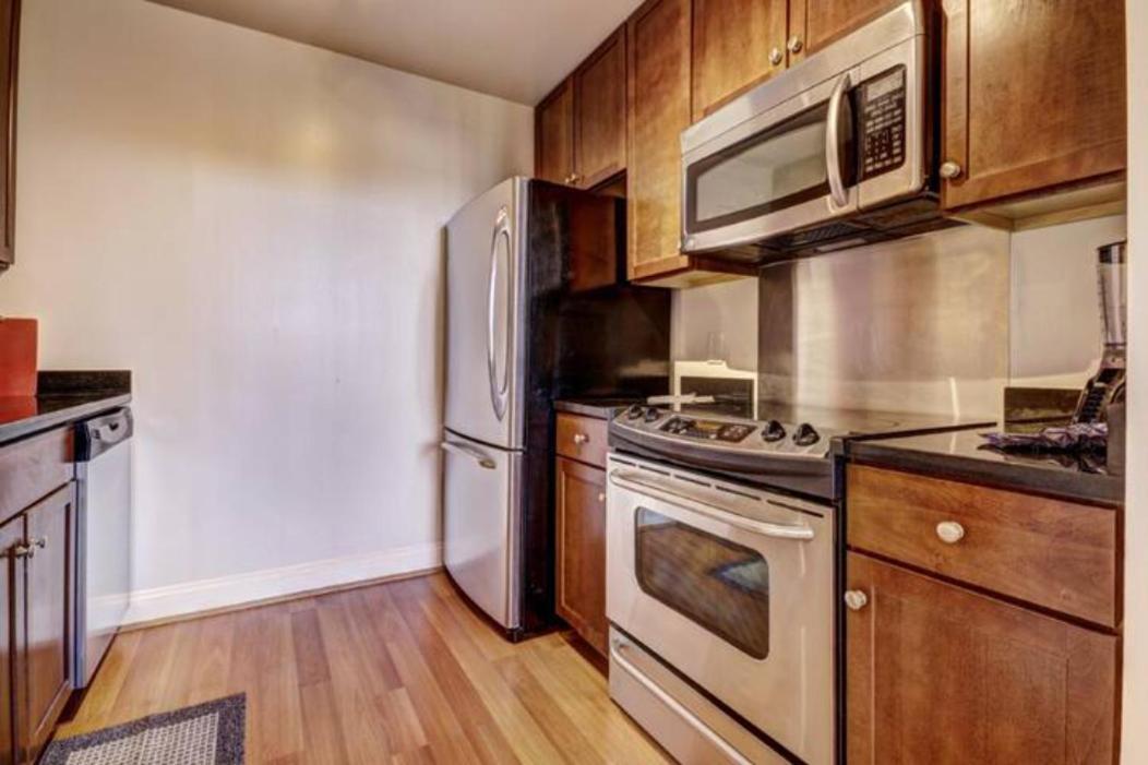 Chase Penthouse At 39 West Baltimore Inner Harbor Convention Center Free Indoor Parking One And Two Bedrooms Eksteriør billede